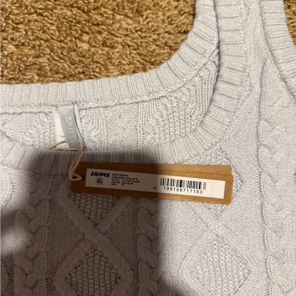 SKIMS Soft Blue Cable Knit Top - Picture 3 of 3
